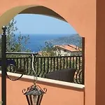 Hotel apartamentowy Santa Sofia 4*