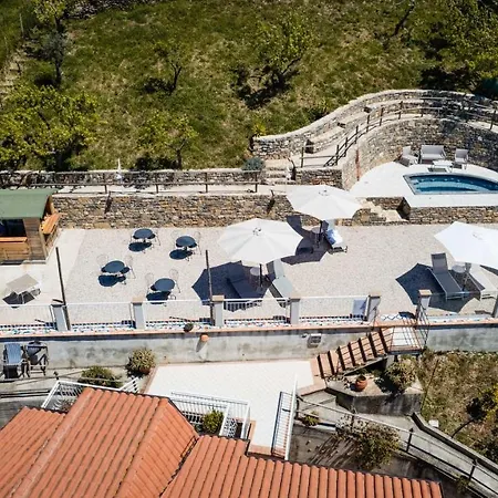 Lägenhetshotell Santa Sofia 4*