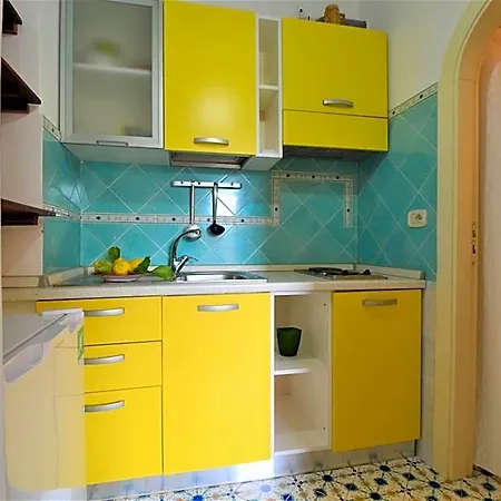 Santa Sofia Aparthotel 4*