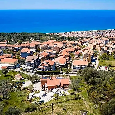 Santa Sofia Appart hôtel 4*